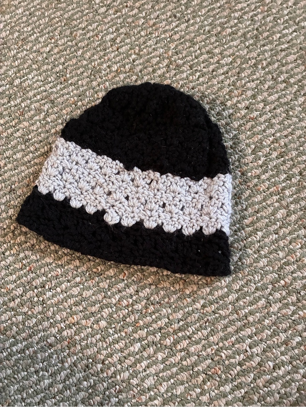 😎 Raiders Handmade beanie hat - Picture 4 of 7
